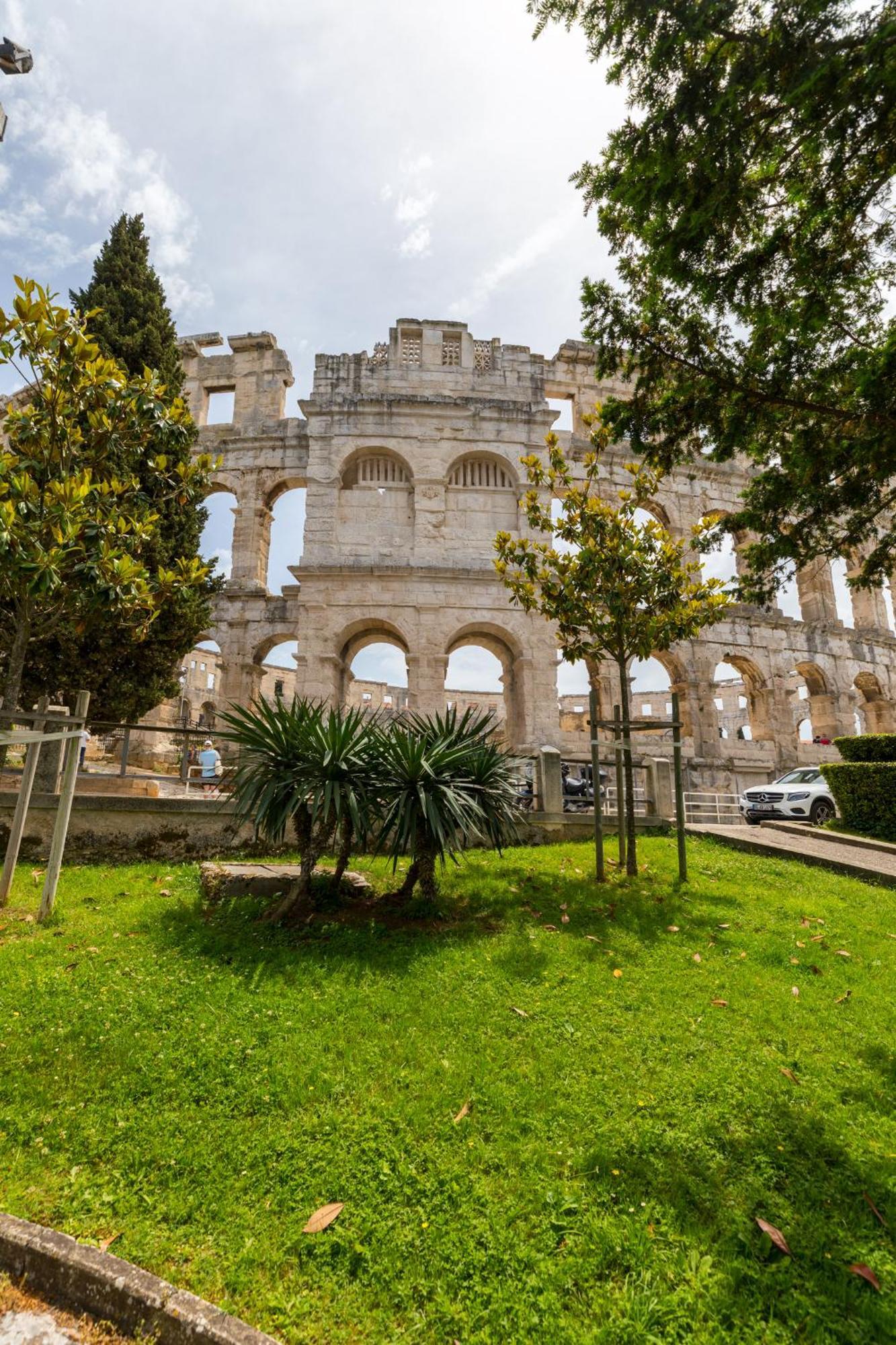 Pula Bay View Apartment Kültér fotó